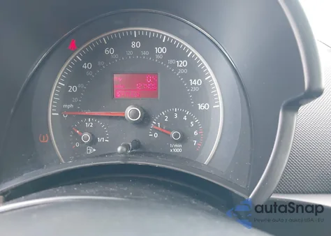 2009 Volkswagen New Beetle 2.5L из США, поврежденный, VIN 3VWRW31C89M511771